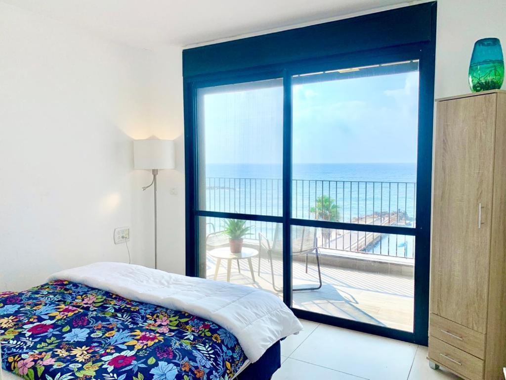 Beach Place Apartments Haifa Eksteriør billede