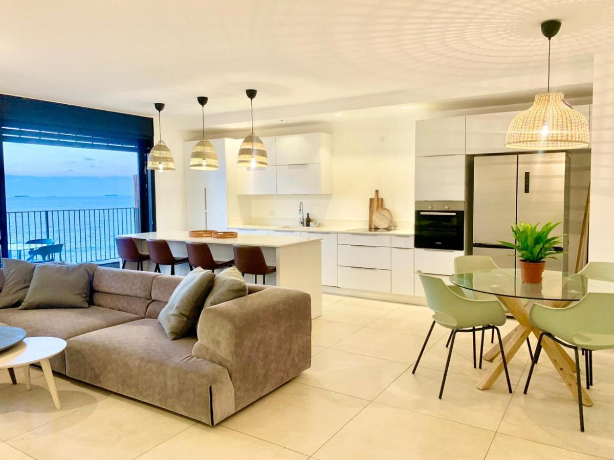 Beach Place Apartments Haifa Eksteriør billede