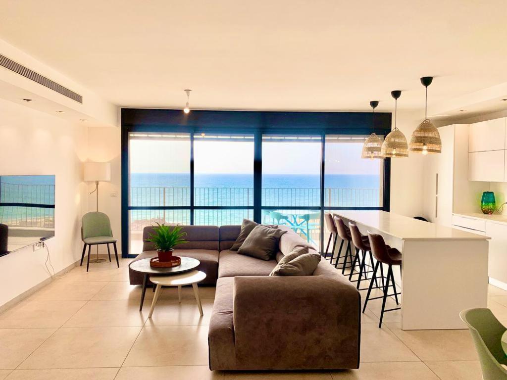 Beach Place Apartments Haifa Eksteriør billede